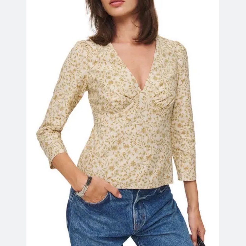 NWT Reformation Marisa top in beige/tan floral, size 6